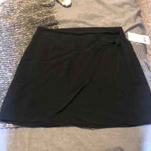 Wild fable black wrap skirt